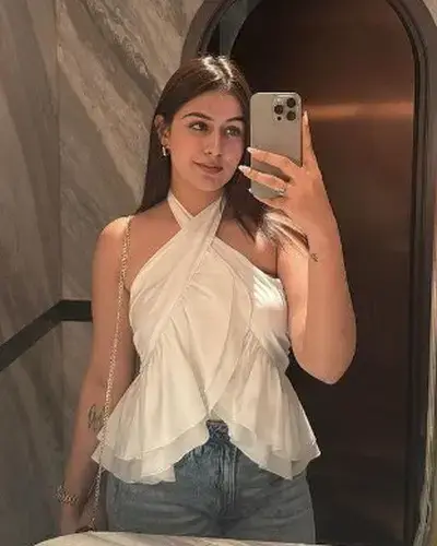 Call Girl Berhampore